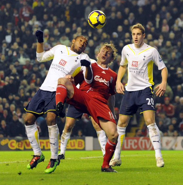 科莫即将签 科莫即将签